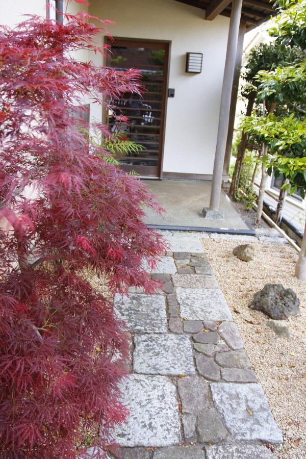 藤花楼 Kamakura Panzió Yamanouchi  Kültér fotó