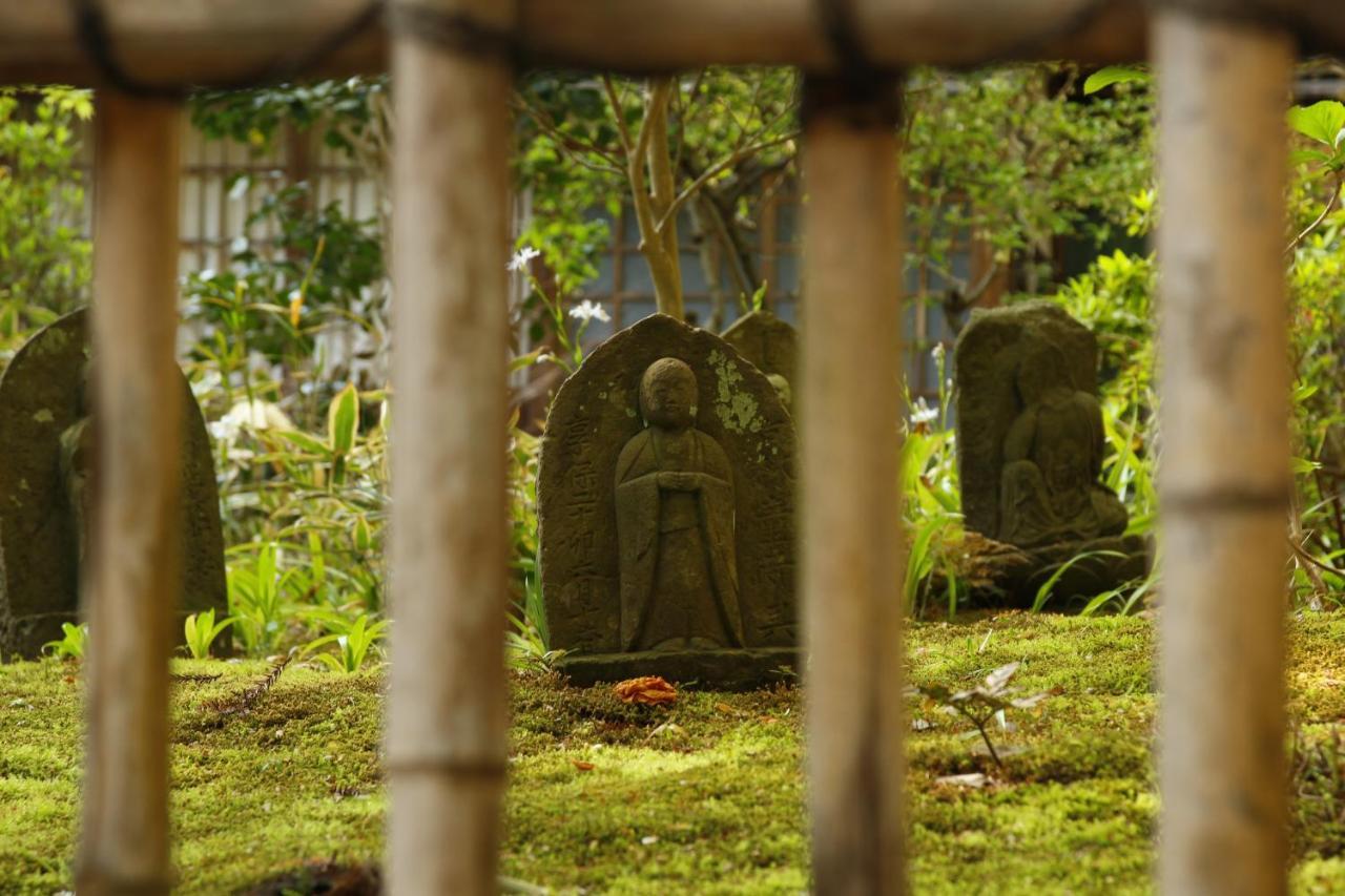 藤花楼 Kamakura Panzió Yamanouchi  Kültér fotó